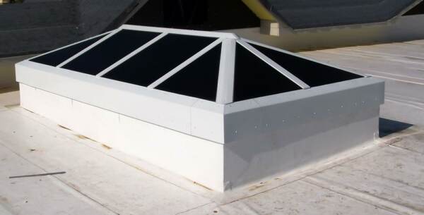 ZipperOfficeBldg-MelbourneFL-walkable-skylight Walkable skylights